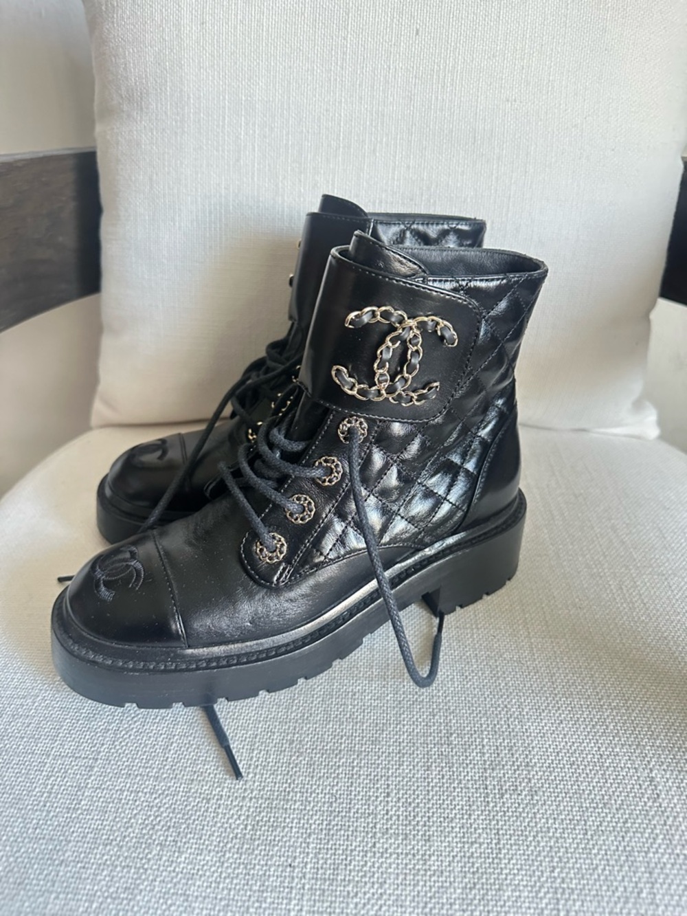 CHANEL Black Quilted Leather Lace-Up Combat Boots with Chain CC - Picture 10 of 11